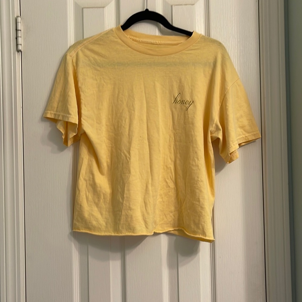 “Honey” cropped shirt